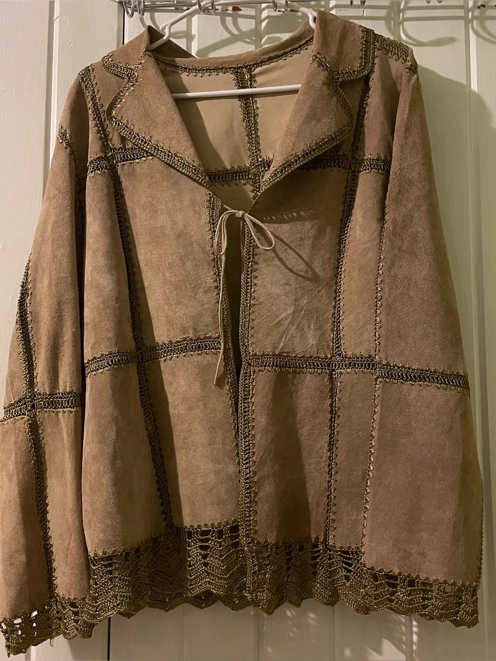 Vintage Brandon Thomas Suede & Crochet
Patchwork Jacket Boho Y2K Large Excellent